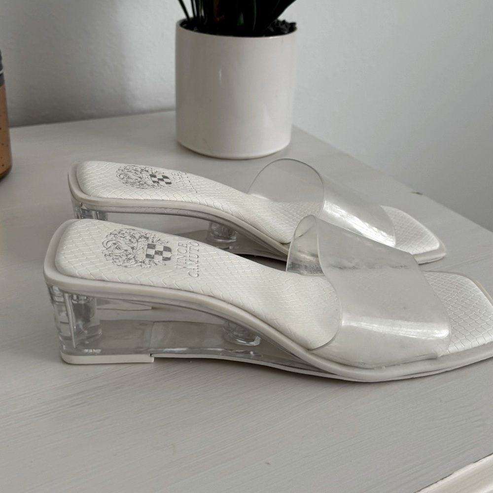 Vince Camuto Beyinds Wedge Mule clear/white